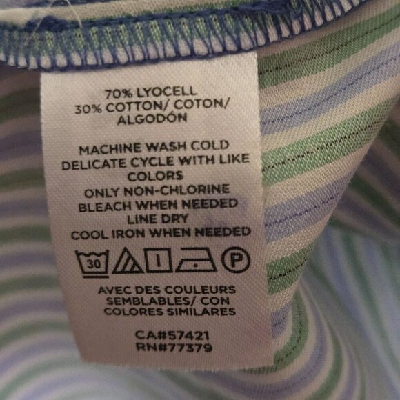 Ann Taylor NWT Pinstripe Button Front Top Color Classi Spring 2022  Size M - Picture 8 of 9